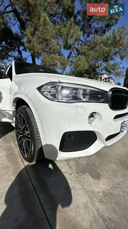 Внедорожник / Кроссовер BMW X5 2017 в Одессе