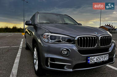 Внедорожник / Кроссовер BMW X5 2016 в Черновцах