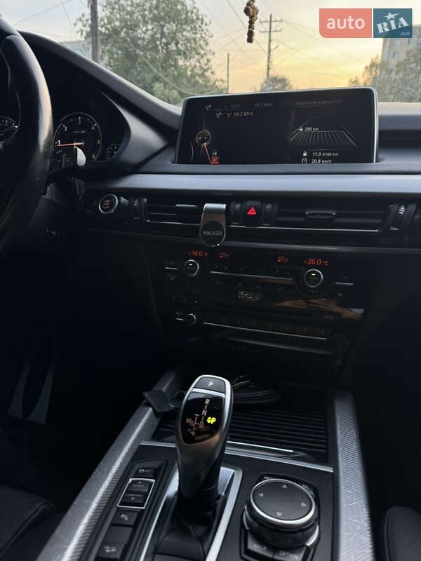 Позашляховик / Кросовер BMW X5 2016 в Житомирі