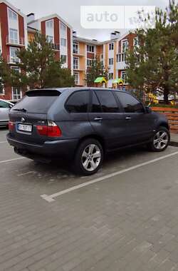 Внедорожник / Кроссовер BMW X5 2002 в Киеве