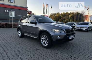 Позашляховик / Кросовер BMW X5 2010 в Луцьку