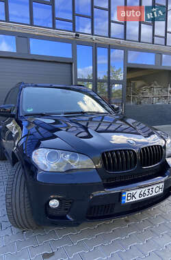 Позашляховик / Кросовер BMW X5 2010 в Рівному