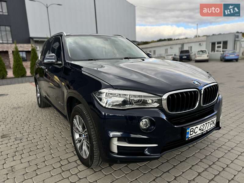 Позашляховик / Кросовер BMW X5 2015 в Львові