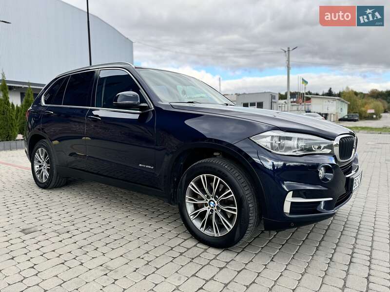 Позашляховик / Кросовер BMW X5 2015 в Львові