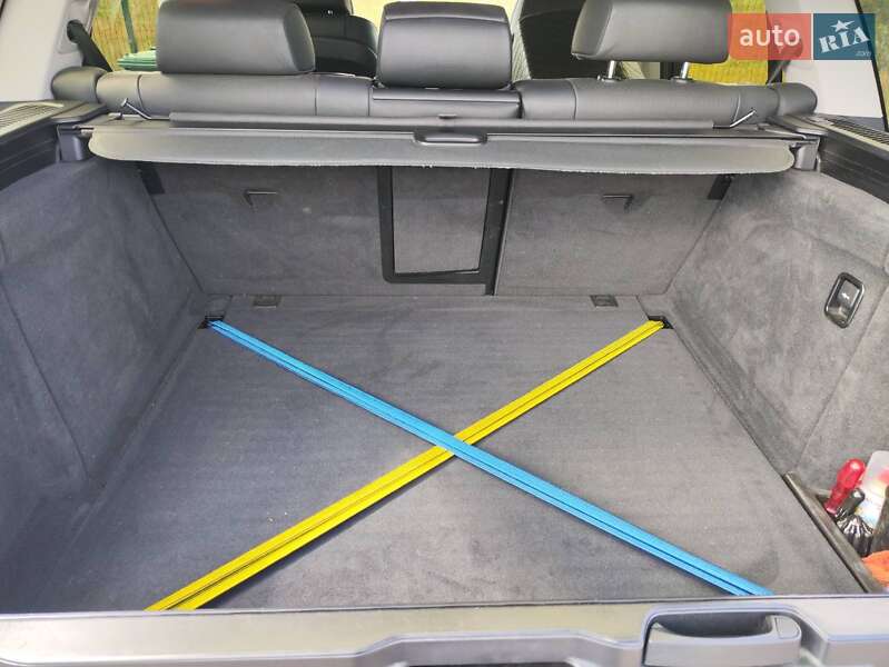 Внедорожник / Кроссовер BMW X5 2011 в Киеве