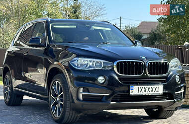 Позашляховик / Кросовер BMW X5 2014 в Чернівцях