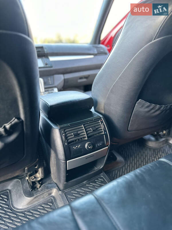 Позашляховик / Кросовер BMW X5 2003 в Чернівцях