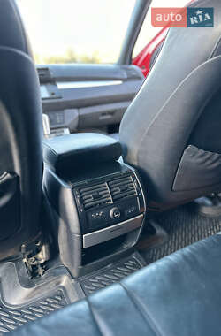 Позашляховик / Кросовер BMW X5 2003 в 