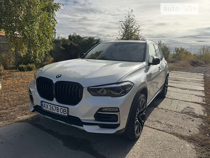 BMW X5 2019