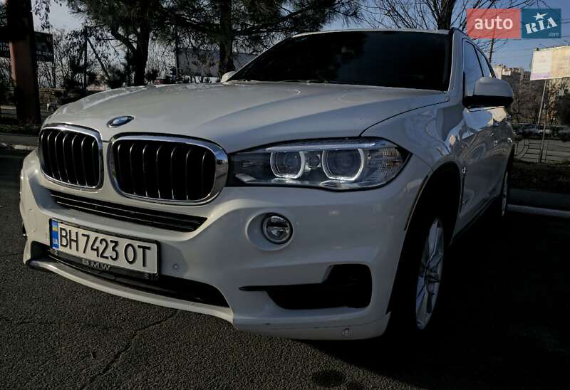 Внедорожник / Кроссовер BMW X5 2015 в Одессе