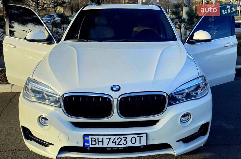 Внедорожник / Кроссовер BMW X5 2015 в Одессе