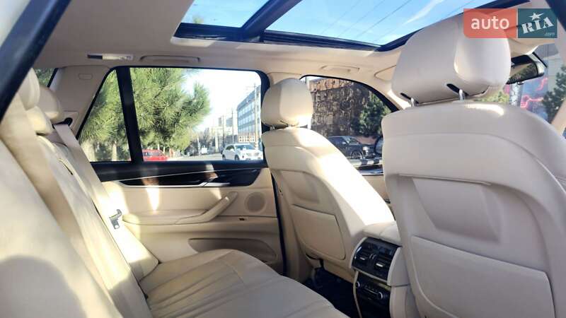 Внедорожник / Кроссовер BMW X5 2015 в Одессе