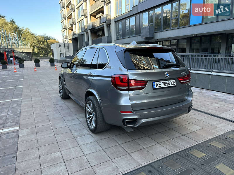 Позашляховик / Кросовер BMW X5 2016 в Дніпрі