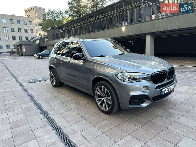 Позашляховик / Кросовер BMW X5 2016 в Дніпрі