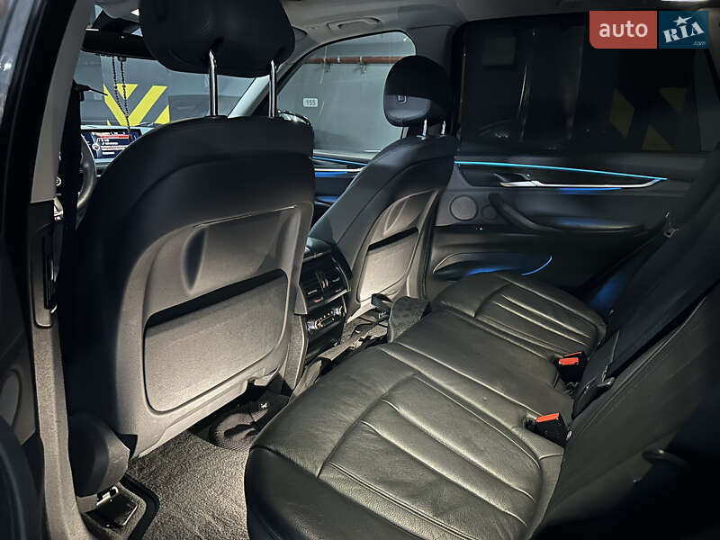 Позашляховик / Кросовер BMW X5 2016 в Дніпрі