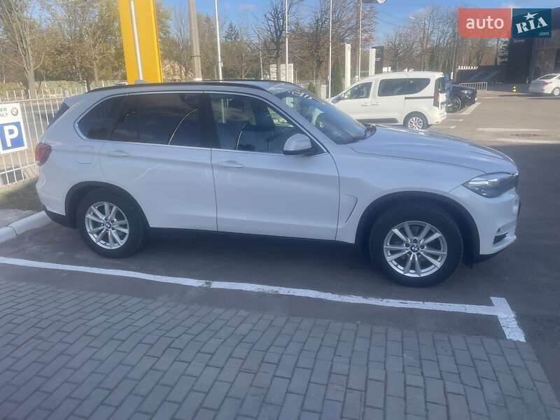Внедорожник / Кроссовер BMW X5 2014 в Житомире