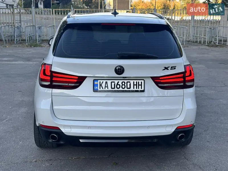 Внедорожник / Кроссовер BMW X5 2015 в 