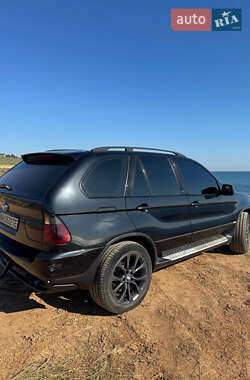 Позашляховик / Кросовер BMW X5 2006 в Рені