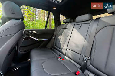 Внедорожник / Кроссовер BMW X5 2019 в 