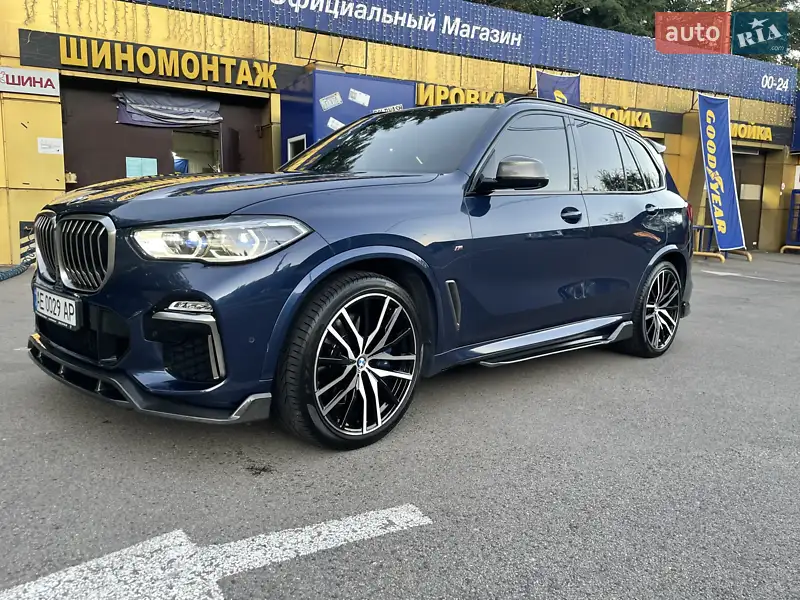 Внедорожник / Кроссовер BMW X5 2018 в 