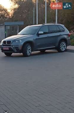 Позашляховик / Кросовер BMW X5 2013 в Києві