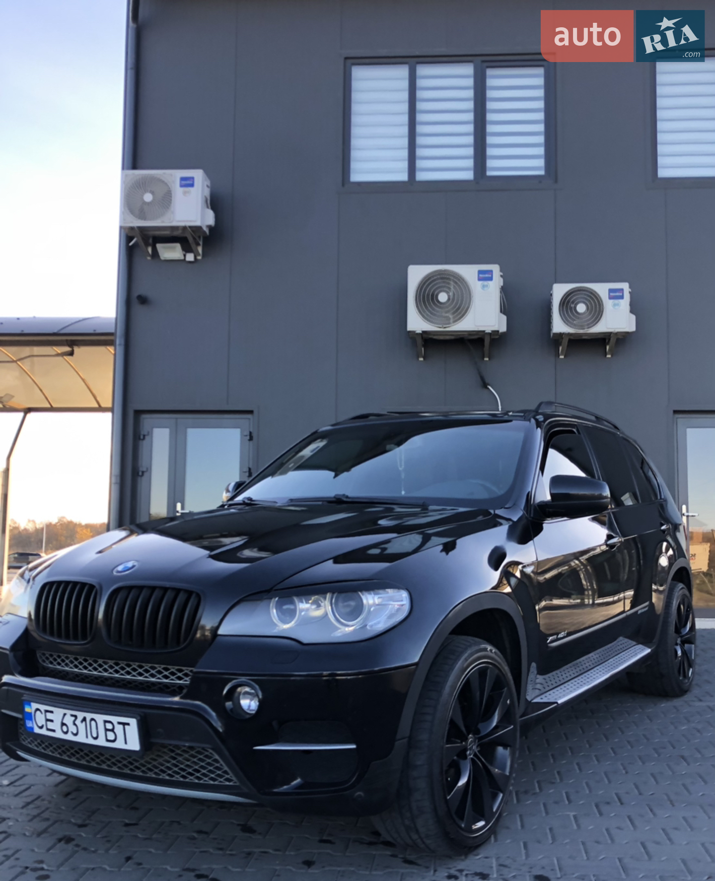 2010 BMW X5 - фото 1