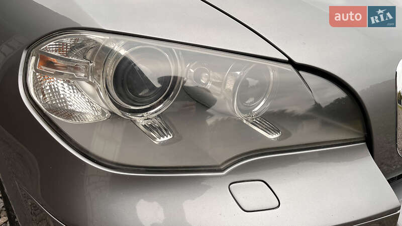 Внедорожник / Кроссовер BMW X5 2011 в Немирове
