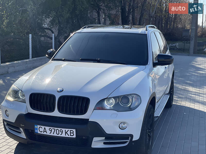 Внедорожник / Кроссовер BMW X5 2009 в Бершади