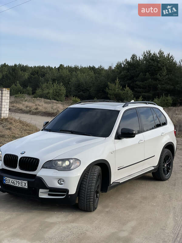 Внедорожник / Кроссовер BMW X5 2009 в Бершади