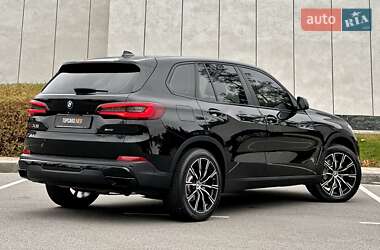 Позашляховик / Кросовер BMW X5 2021 в Києві