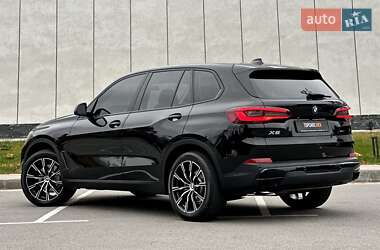 Позашляховик / Кросовер BMW X5 2021 в Києві