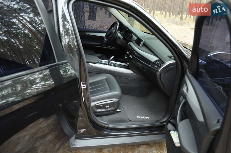 Позашляховик / Кросовер BMW X5 2015 в Києві фото 27 Позашляховик / Кросовер BMW X5 2015 в Києві