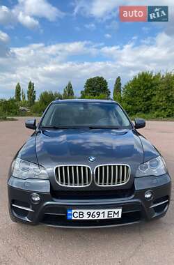 Внедорожник / Кроссовер BMW X5 2012 в 