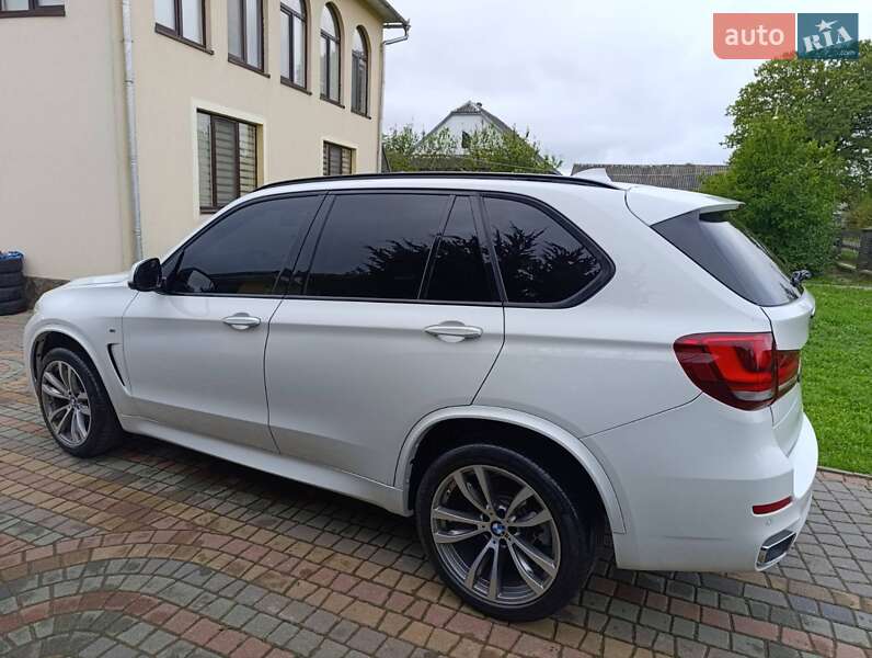 Внедорожник / Кроссовер BMW X5 2015 в Коломые