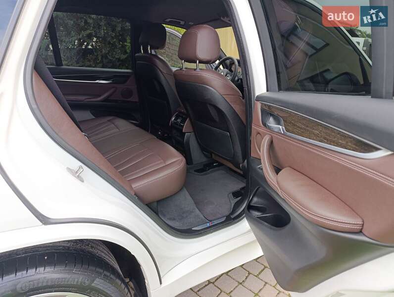 Внедорожник / Кроссовер BMW X5 2015 в Коломые