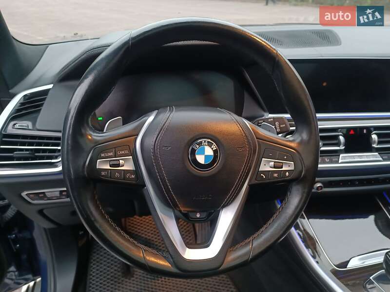 Позашляховик / Кросовер BMW X5 2020 в Кам'янському