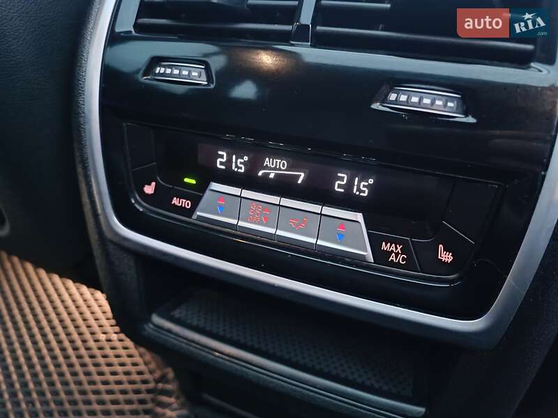 Позашляховик / Кросовер BMW X5 2020 в Кам'янському