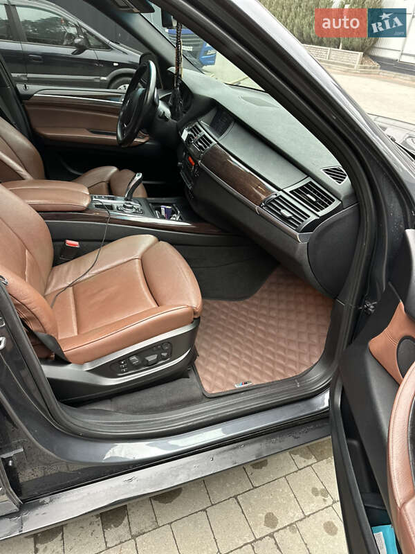 Внедорожник / Кроссовер BMW X5 2012 в Львове