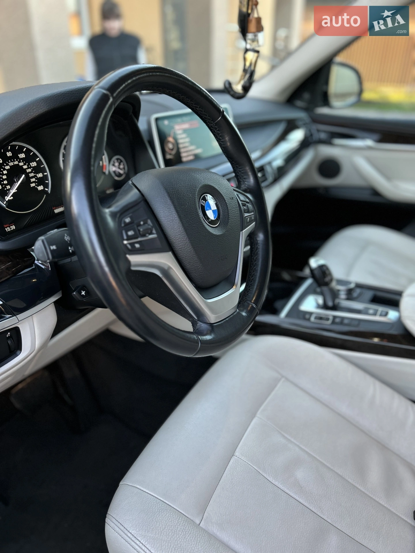 2015 BMW X5 - мініатюра 11