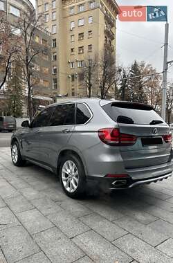 Внедорожник / Кроссовер BMW X5 2014 в 