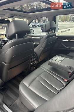 Внедорожник / Кроссовер BMW X5 2014 в 