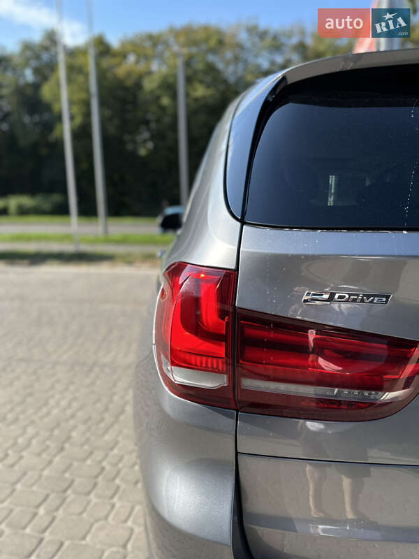 Внедорожник / Кроссовер BMW X5 2016 в Львове