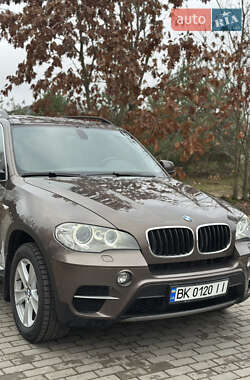 Позашляховик / Кросовер BMW X5 2012 в Костопілі