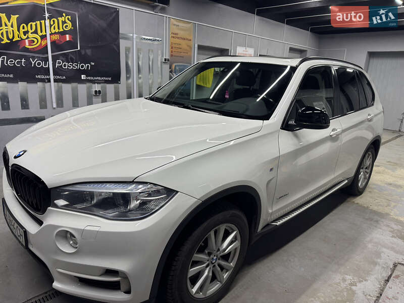 Позашляховик / Кросовер BMW X5 2014 в Черкасах