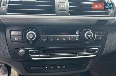 Внедорожник / Кроссовер BMW X5 2010 в 