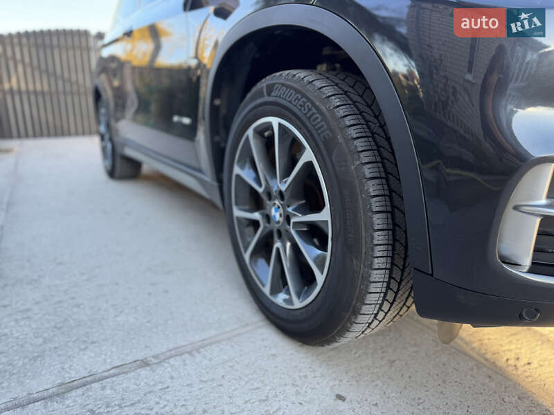 Внедорожник / Кроссовер BMW X5 2016 в Житомире