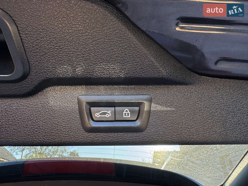 Внедорожник / Кроссовер BMW X5 2016 в Житомире