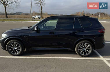 Позашляховик / Кросовер BMW X5 2021 в Луцьку