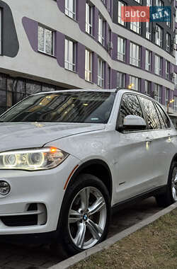 Позашляховик / Кросовер BMW X5 2015 в 