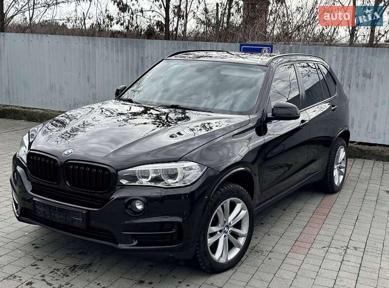 Внедорожник / Кроссовер BMW X5 2016 в Мукачево